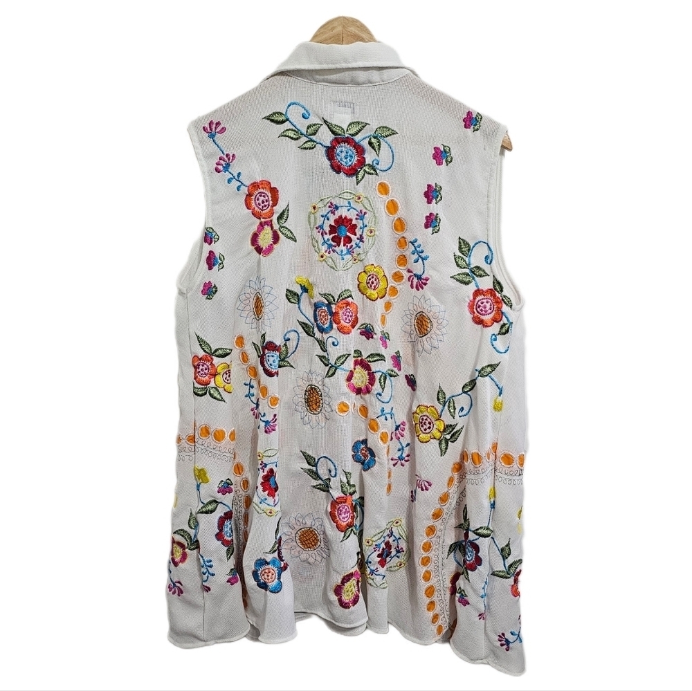 Boho White Cottagecore Embroidered Floral button tank top Large - Picture 11 of 14